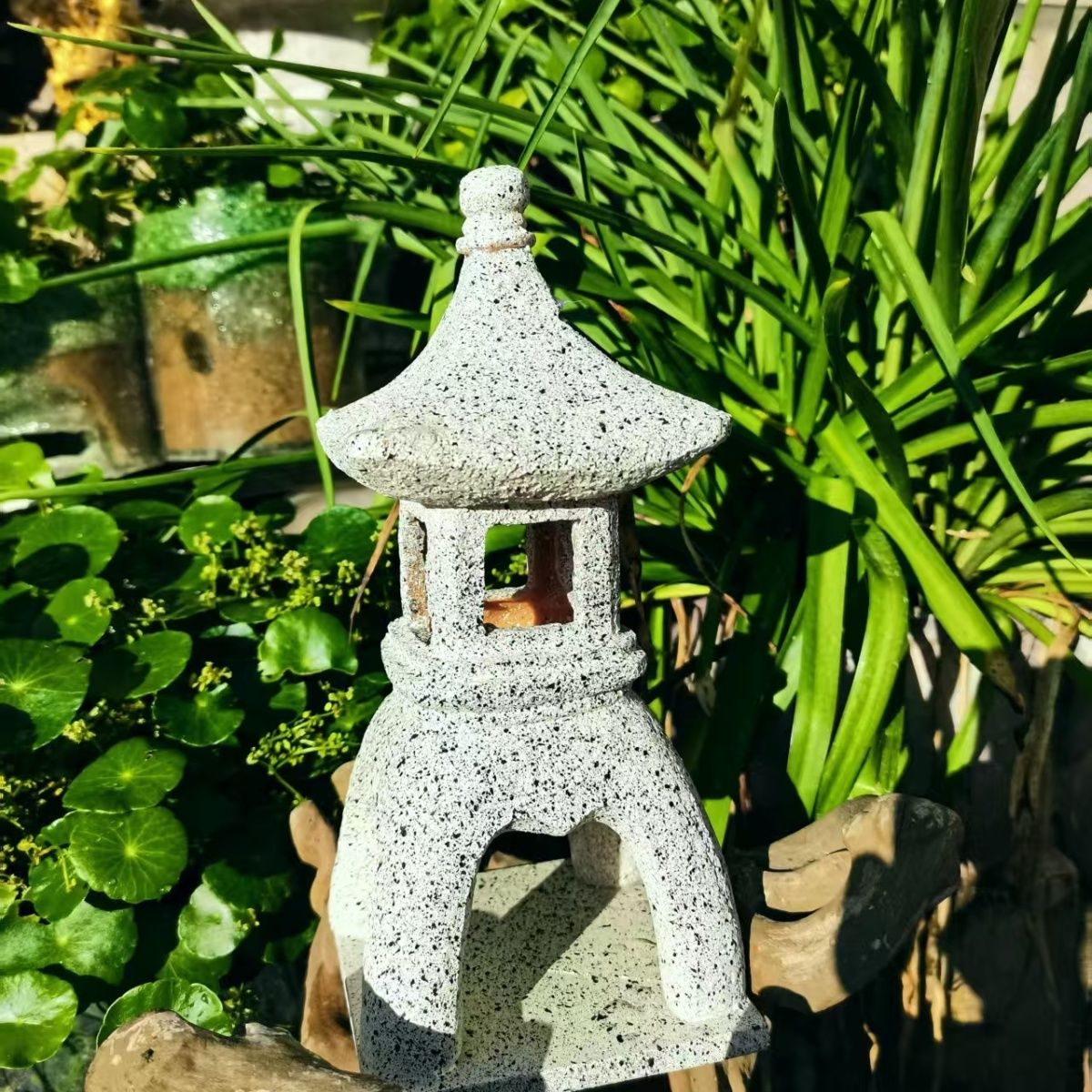 Lanterna Solar Decorativa para - Outdoor Zen Lighting avaliação e preço